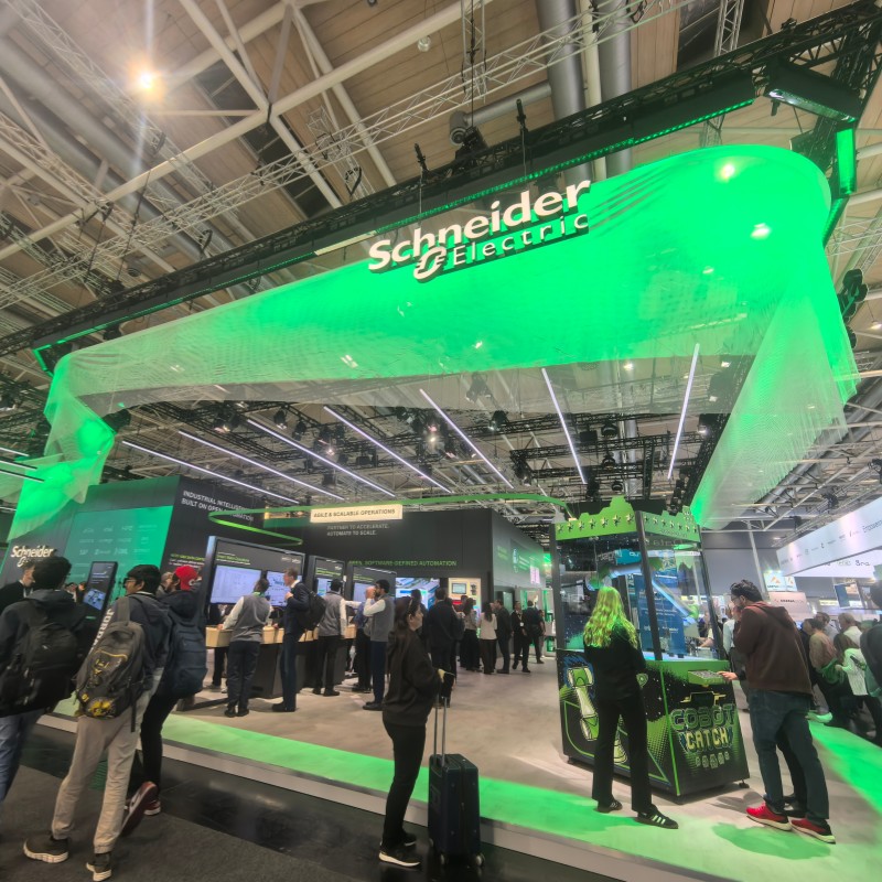 Zhongping Technology at Hannover Messe 2026: Exploring Industrial AI and Digital Twins Schneider Electric.jpg